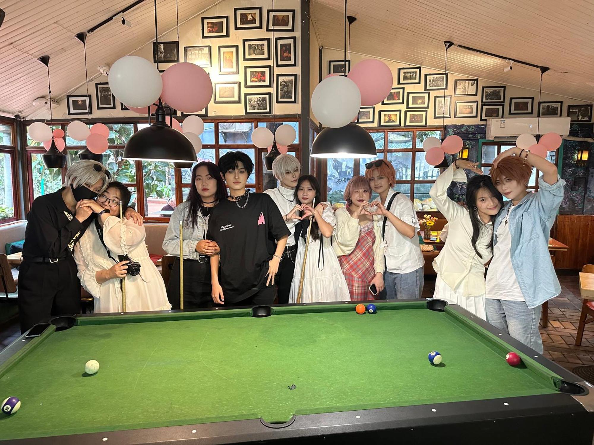 Kunming Upland International Youth Hostel Near The City Center ,2 Mins Walk To The Subway, 2 Mins Walk To The Green Lake, Close To Yuan Tong Temple, Old Street, Yunnan University, Convenient Payment And Visa Cards Are Accepted מראה חיצוני תמונה