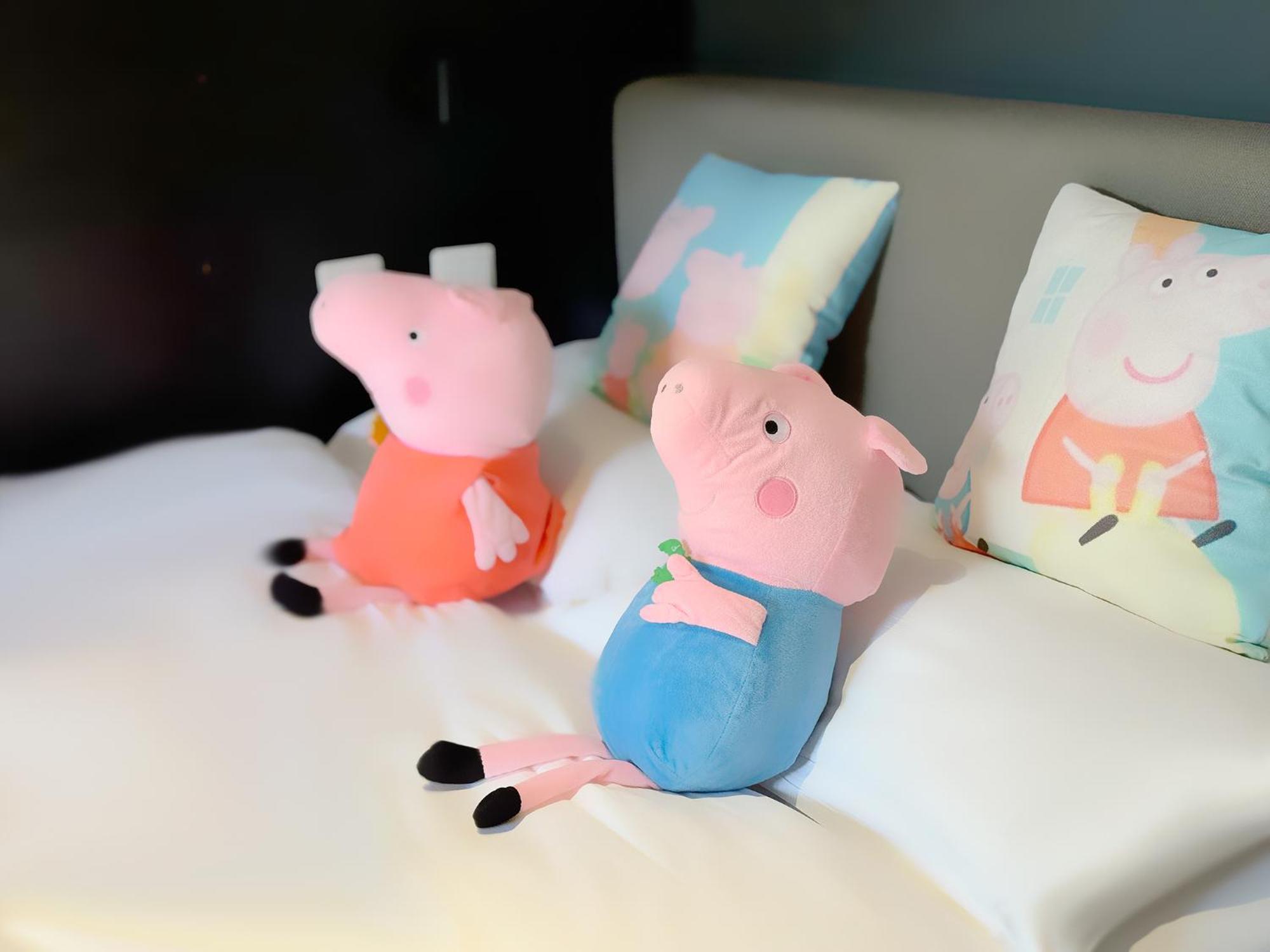 Kunming Upland International Youth Hostel Near The City Center ,2 Mins Walk To The Subway, 2 Mins Walk To The Green Lake, Close To Yuan Tong Temple, Old Street, Yunnan University, Convenient Payment And Visa Cards Are Accepted מראה חיצוני תמונה